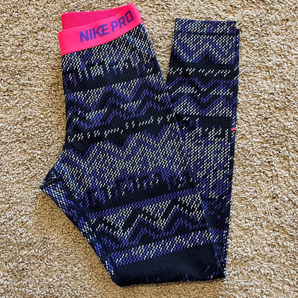 NIKE PRO Leggings, Size M